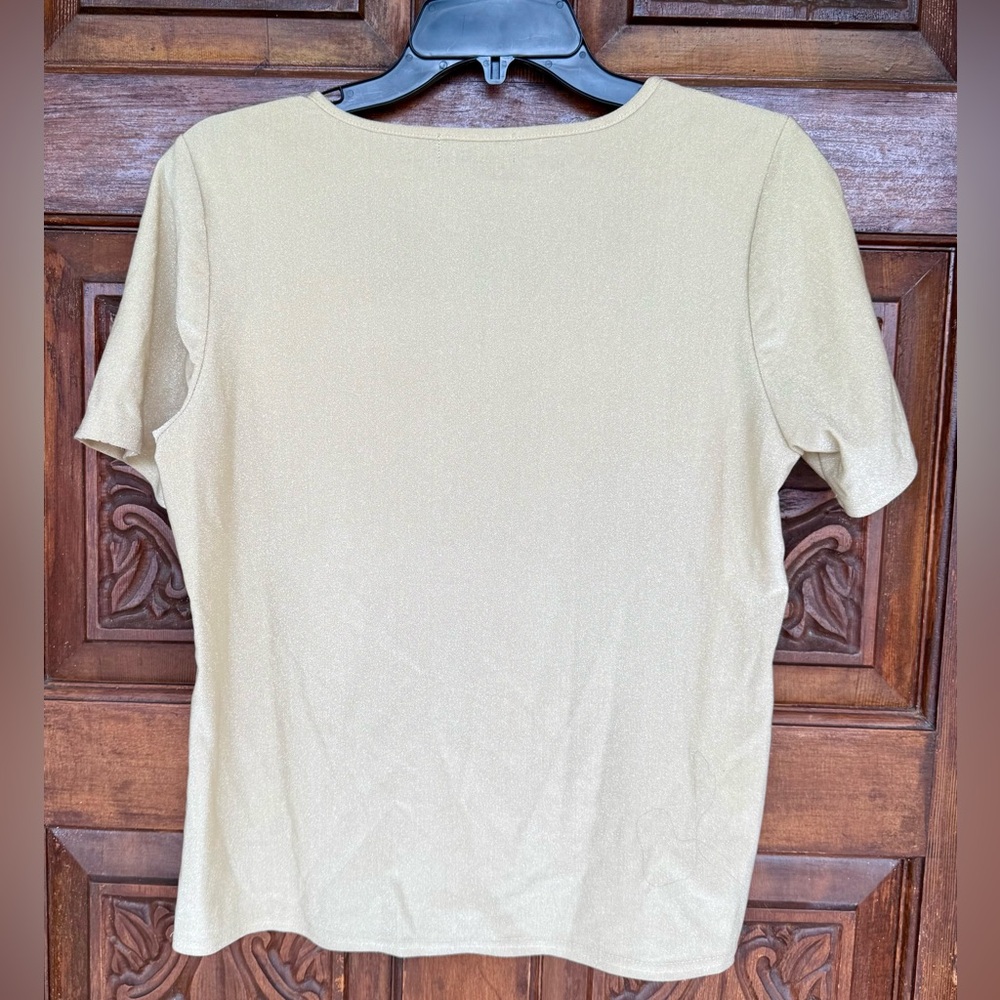 Style & Co. Light Gold Shimmer Fabric Short Sleeve Top.  Size Medium.  NWOT. - Picture 5 of 5